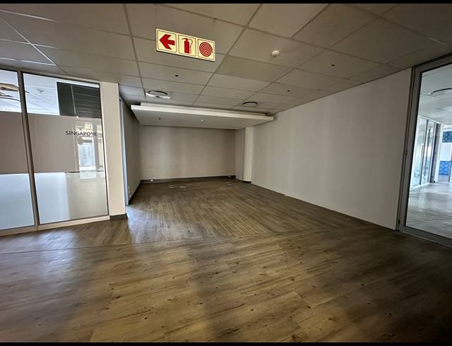 1,368M² OFFICE TO LET IN SANDTON CENTRAL
